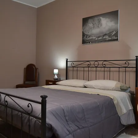 Le Grotte Bed and Breakfast *